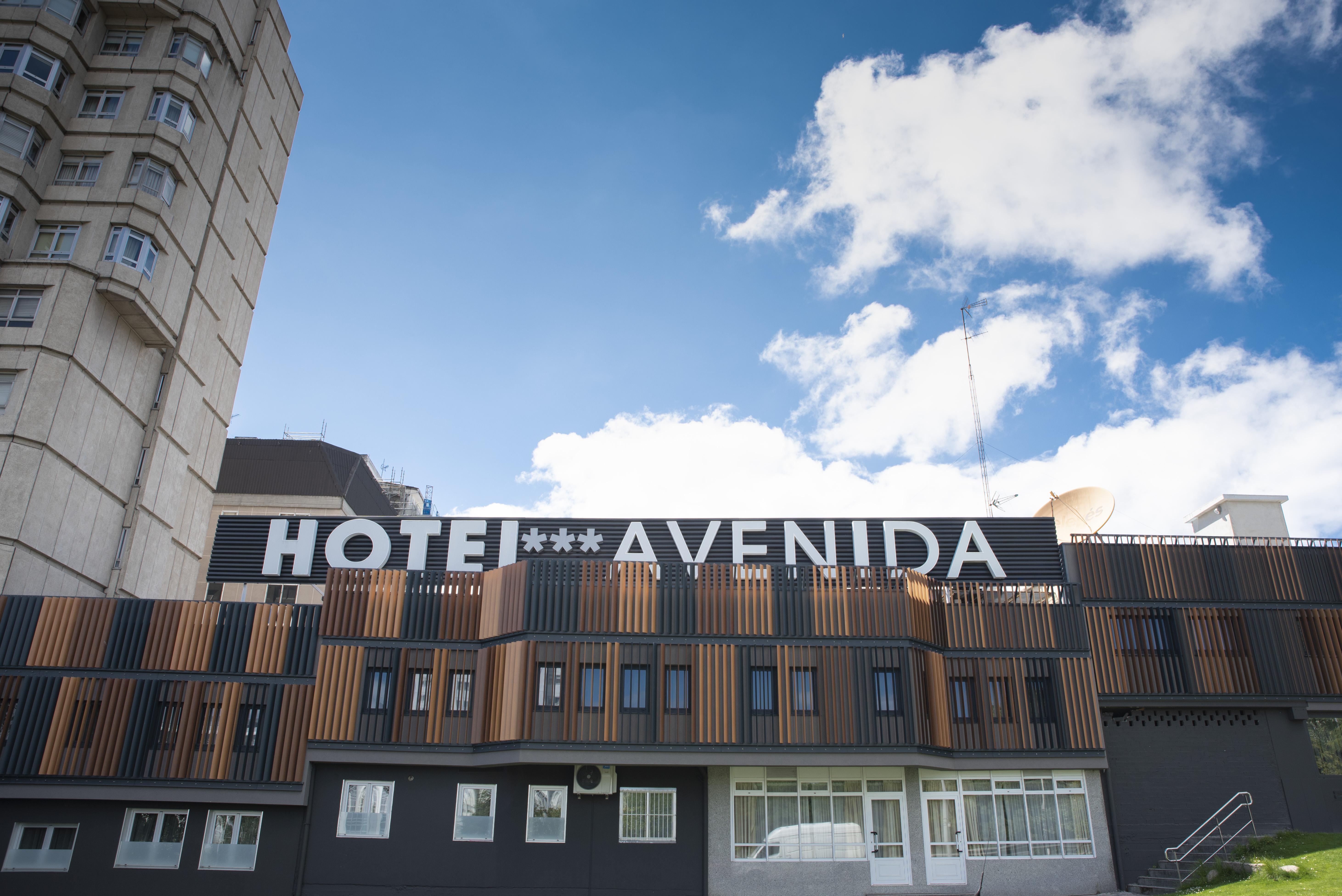 Hotel Avenida A Coruña Kültér fotó