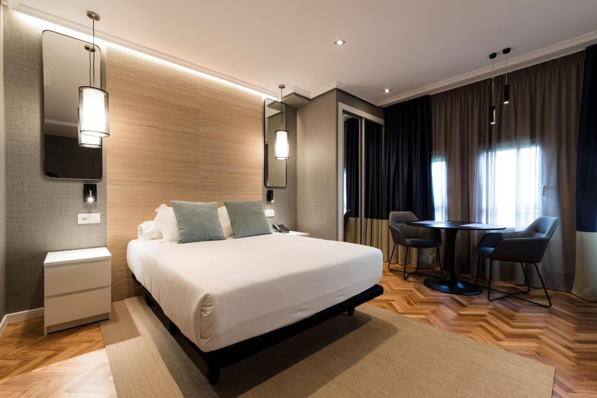 Hotel Avenida A Coruña Kültér fotó